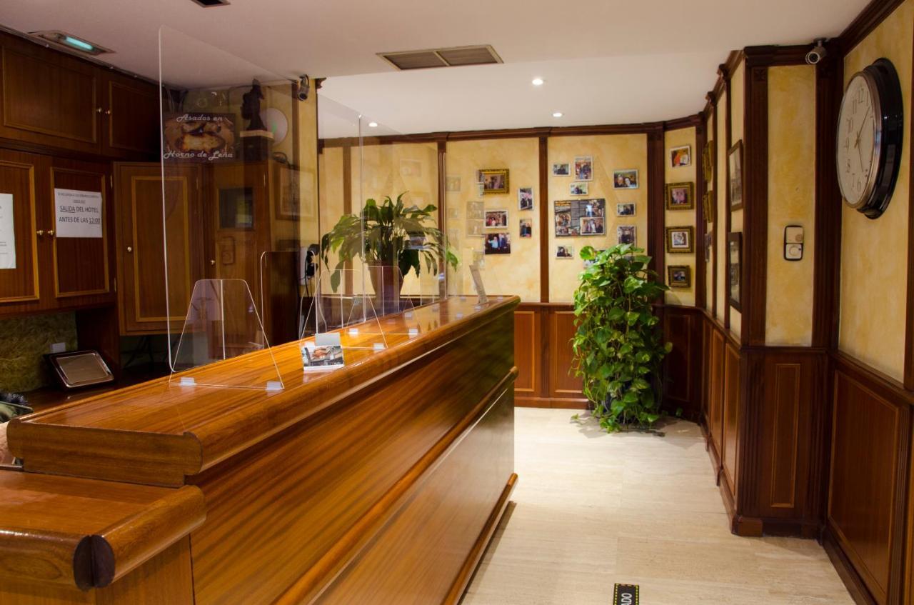 Hotel Algete Extérieur photo